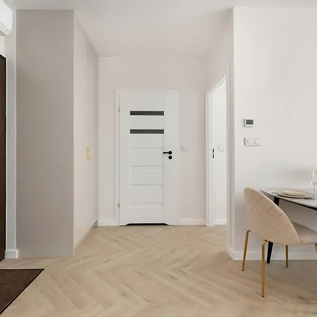 Stylowy Klimatyzowany Blisko Tauron Areny By Renters *